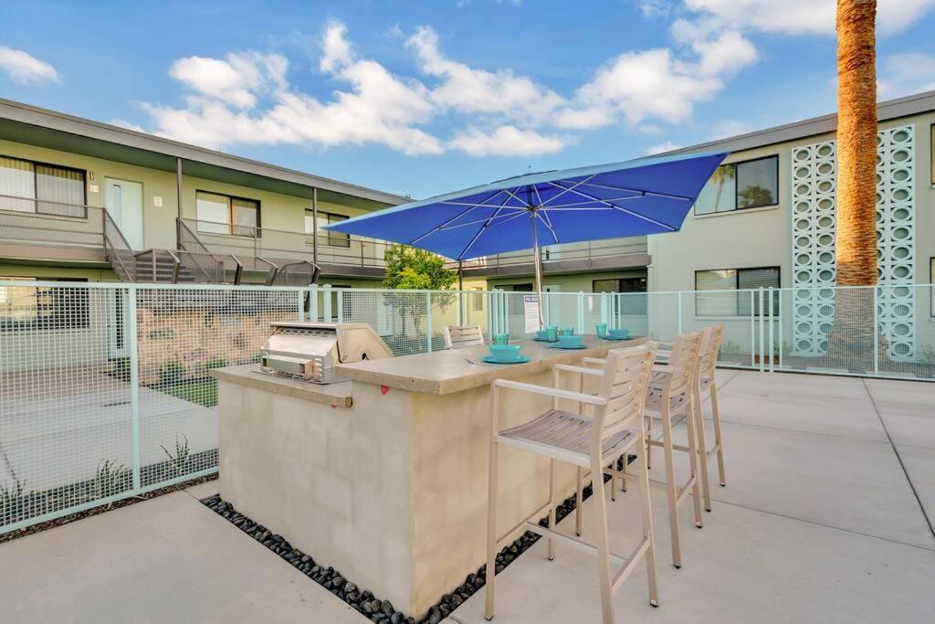 Large Studio Rooftop & Poolside - Walk To Old Town Scottsdale Eksteriør billede