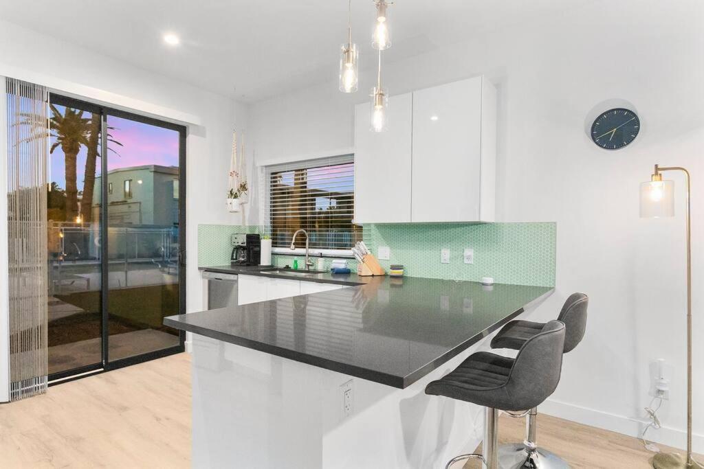 Large Studio Rooftop & Poolside - Walk To Old Town Scottsdale Eksteriør billede